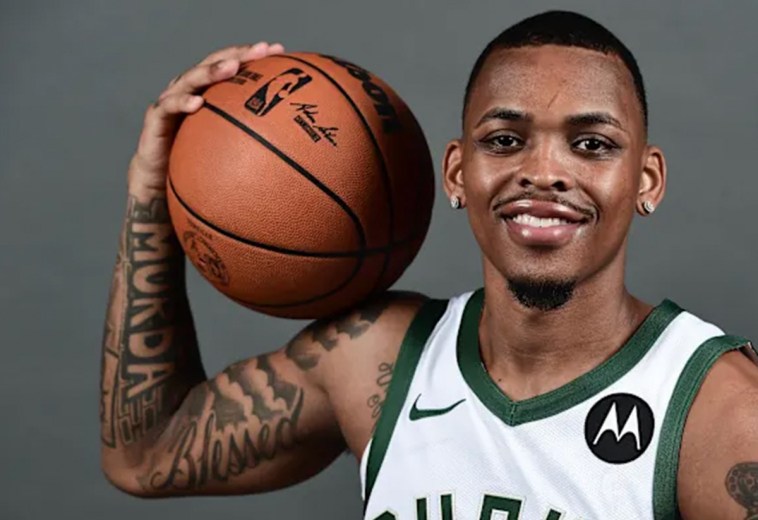 James Akinjo